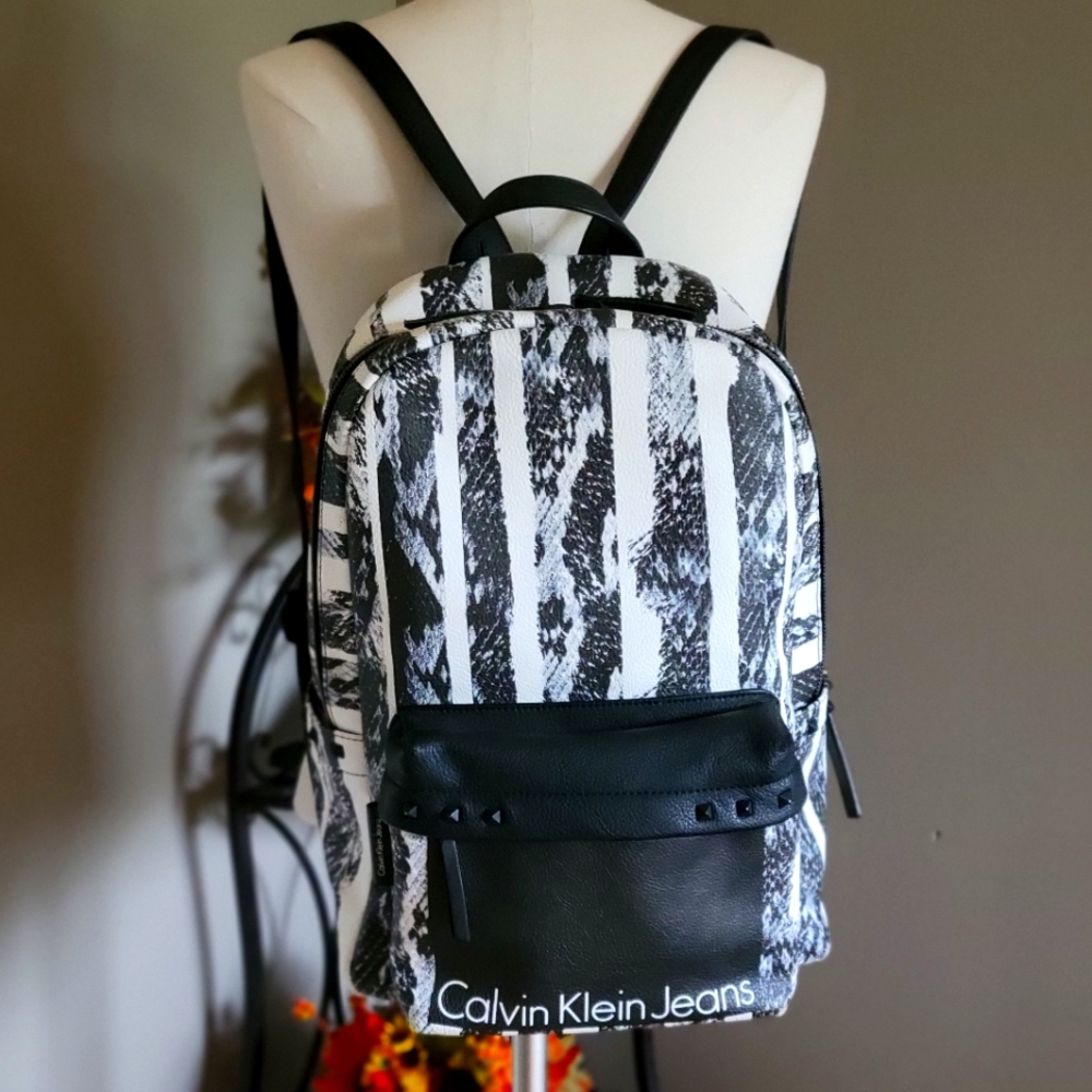 Calvin Klein Jeans Collection Fall 2018  Backpack - Picture 2 of 16